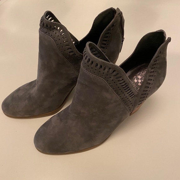Vince Camuto Gray Nubuck Suede Ankle booties - Picture 2 of 5